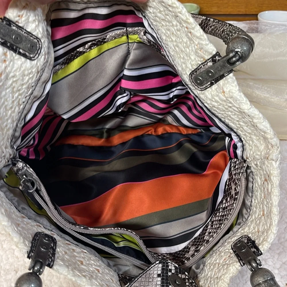 - Jessica Simpson Hobo Style Purse w/ Animal Print - Colorful Interior -